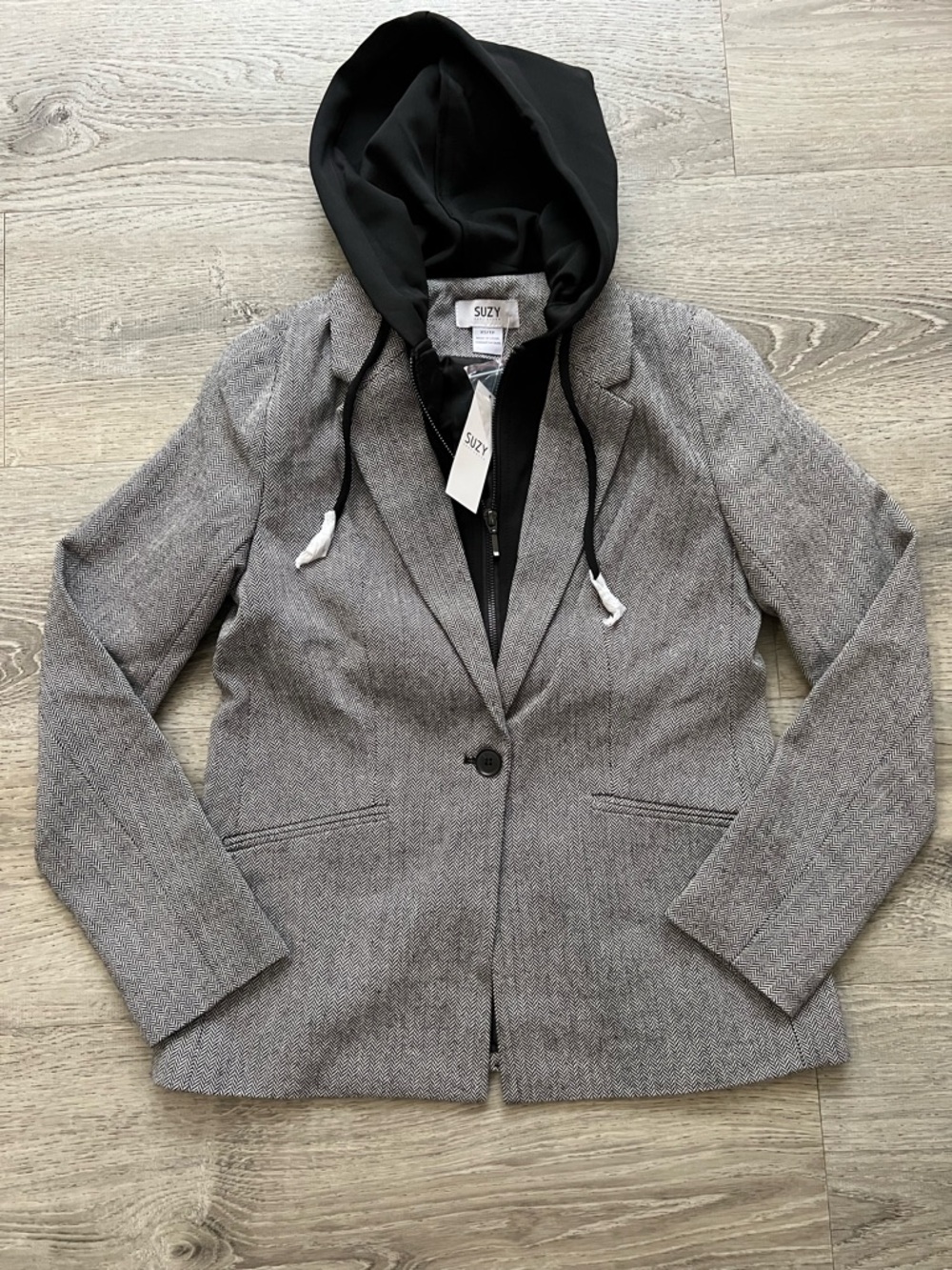 Brand new with tags Suzy Shier Gray Blazer with Black Hooded Insert